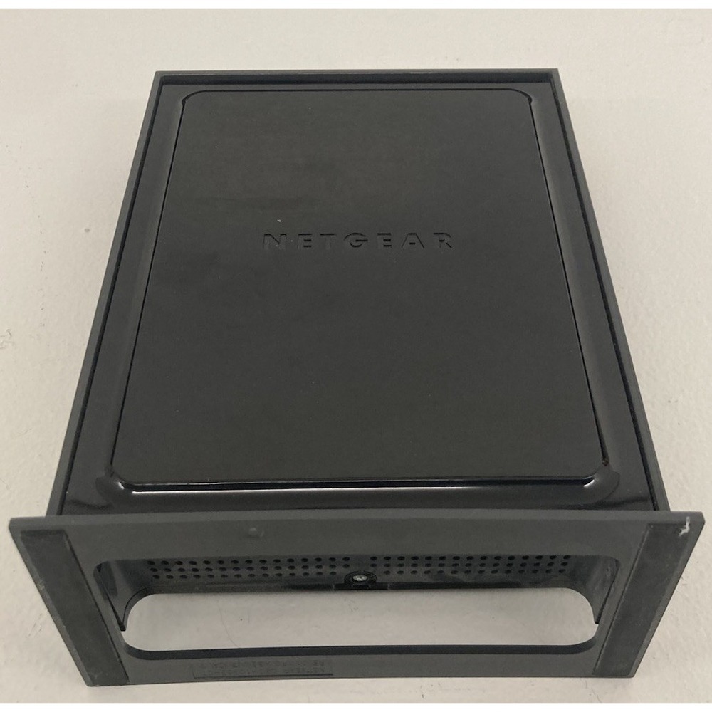 Netgear Wireless N 300 Router with Original Documentation Bundle - Picture 3 of 8